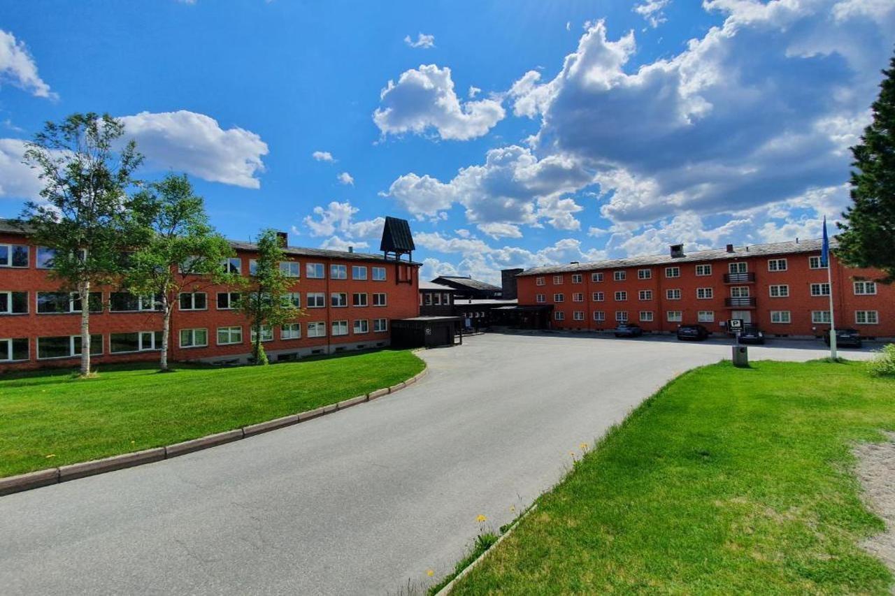 Roros Hotell - Bad & Velvaere Luaran gambar